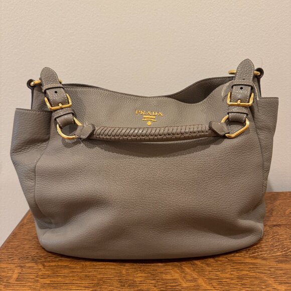 Authentic Prada Light tan shoulder bucket bag - Picture 4 of 16
